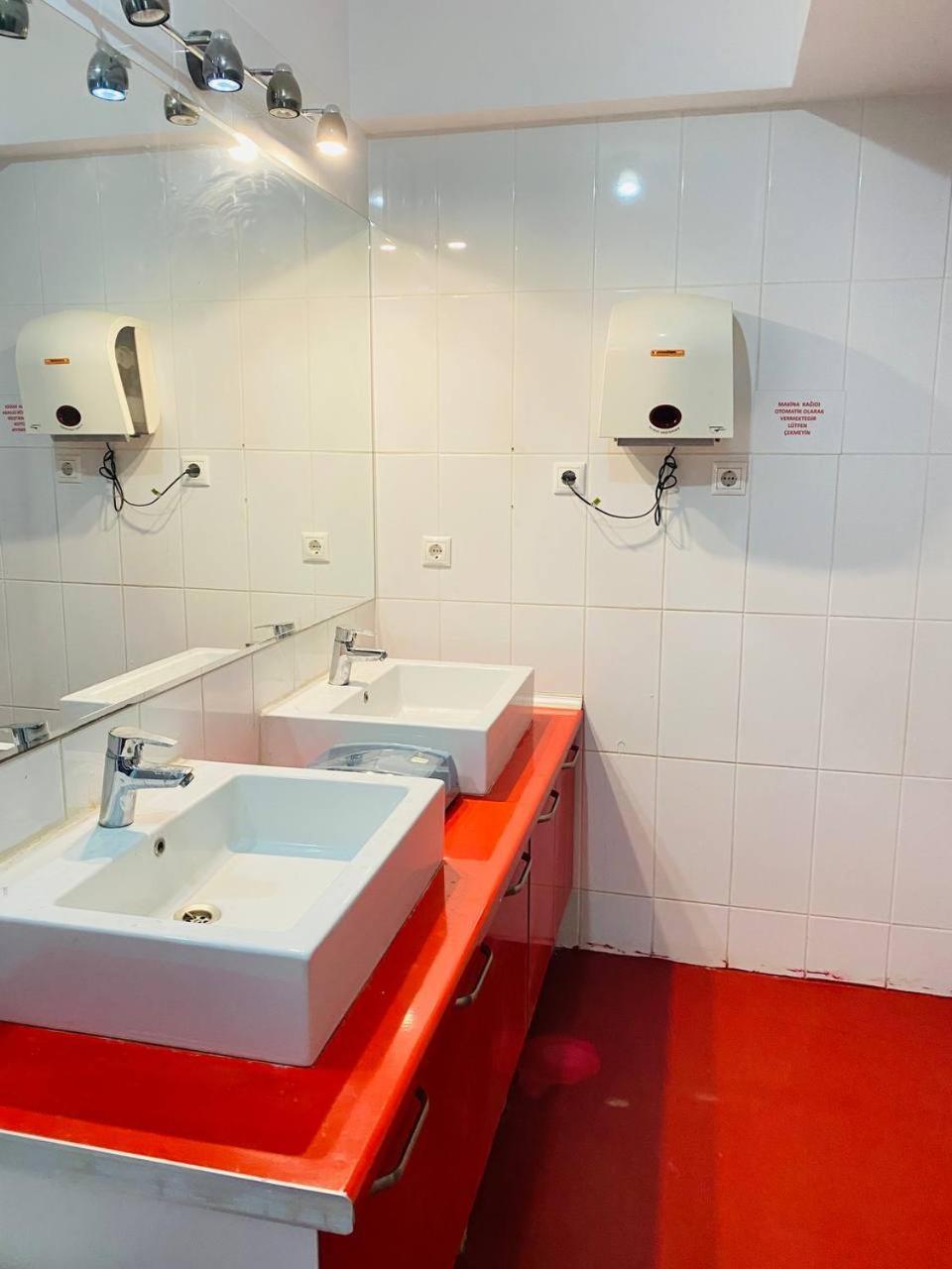 Transit Hotel Isztambul Kültér fotó